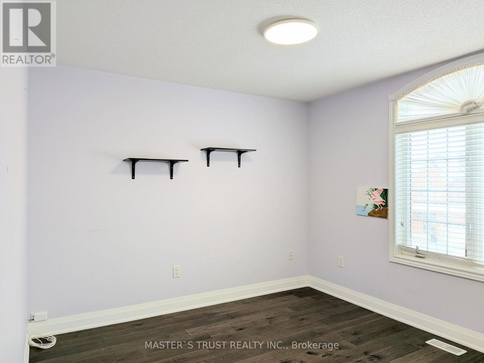 115 Herefordshire Crescent, East Gwillimbury, Ontario  L9N 0B5 - Photo 16 - N12506206