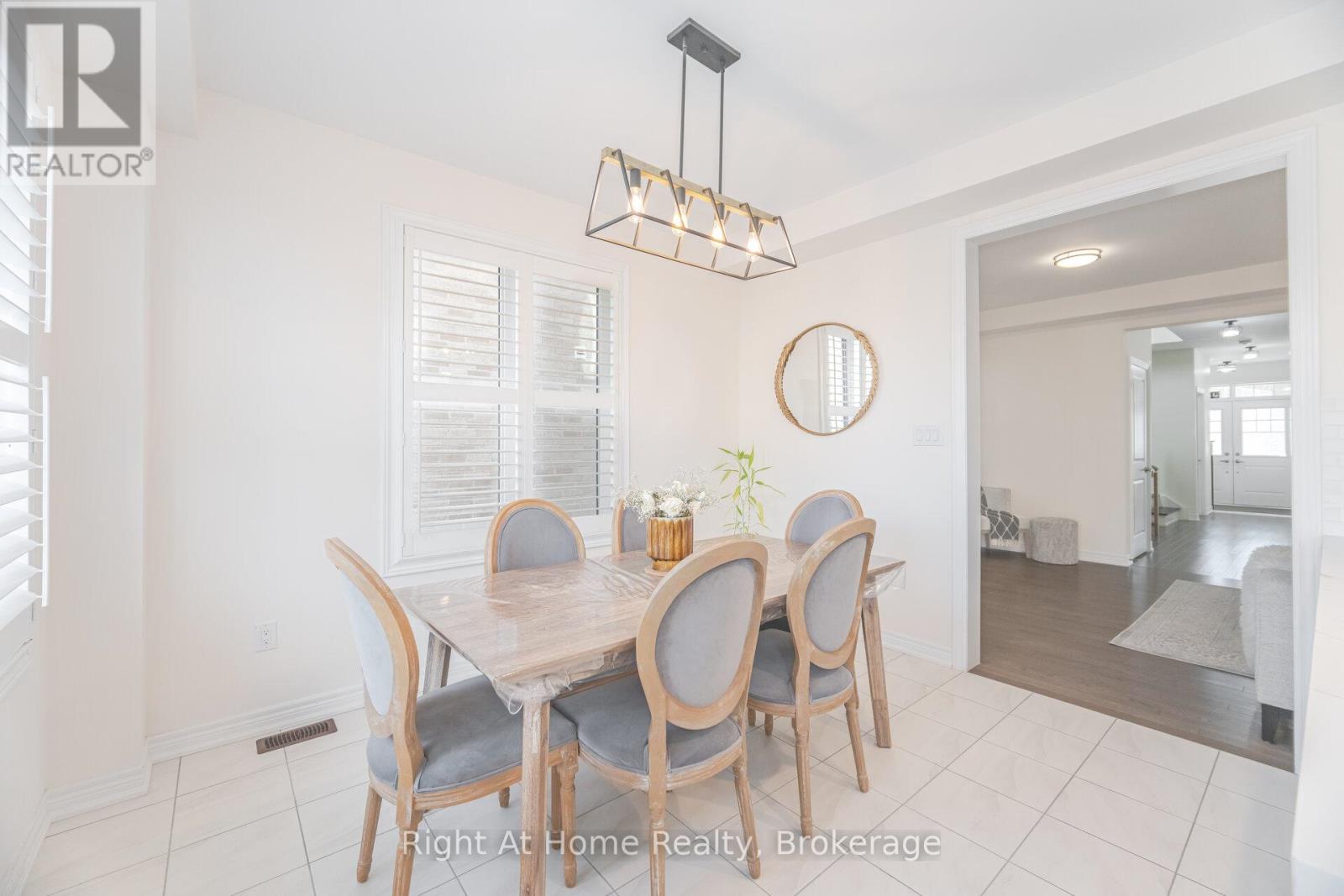 78 Boathouse Road, Brampton, Ontario  L7A 5B7 - Photo 10 - W12554174