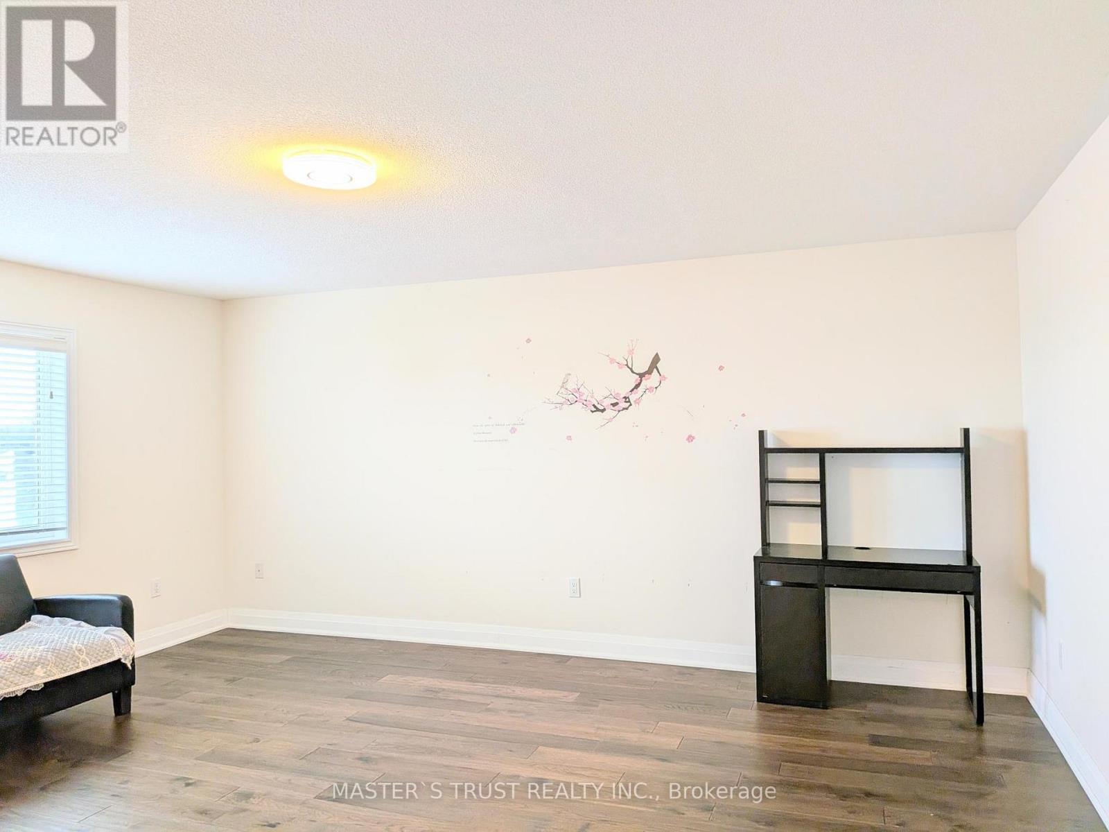 115 Herefordshire Crescent, East Gwillimbury, Ontario  L9N 0B5 - Photo 19 - N12506206