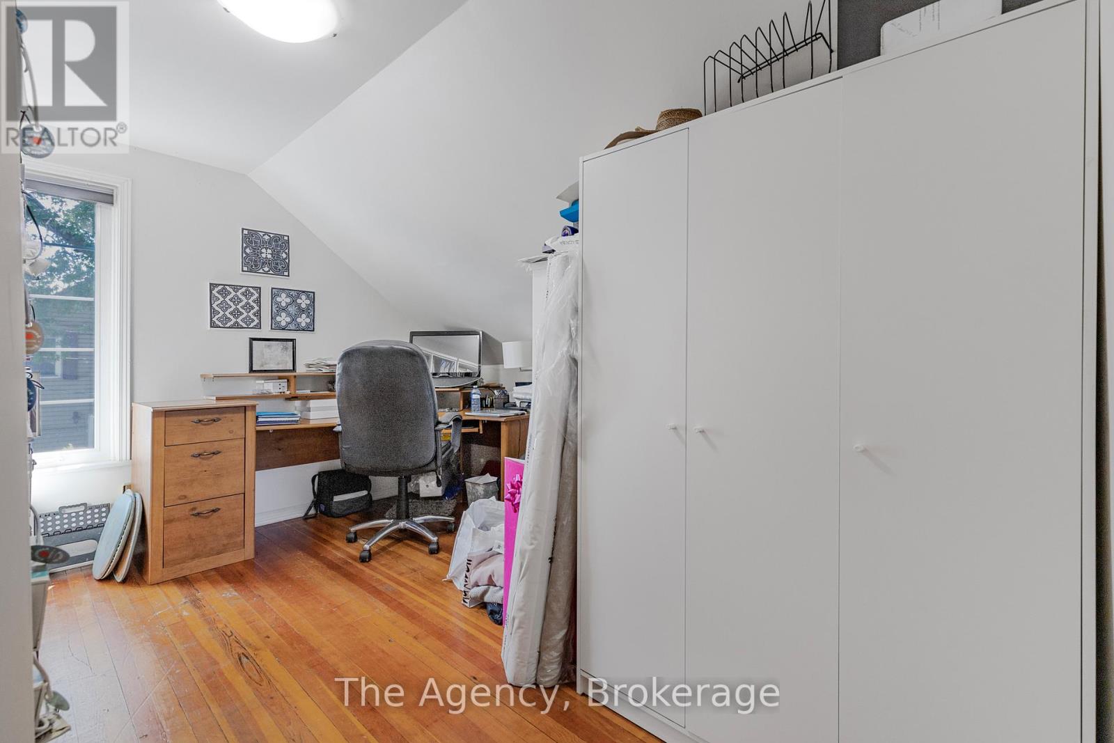 1 Mareve Avenue, Hamilton, Ontario  L8H 7A7 - Photo 34 - X12554360