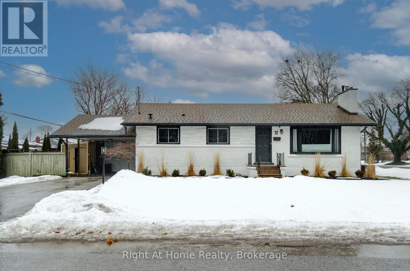 MAIN - 12 NORTHWOOD DRIVE, St. Catharines, Ontario