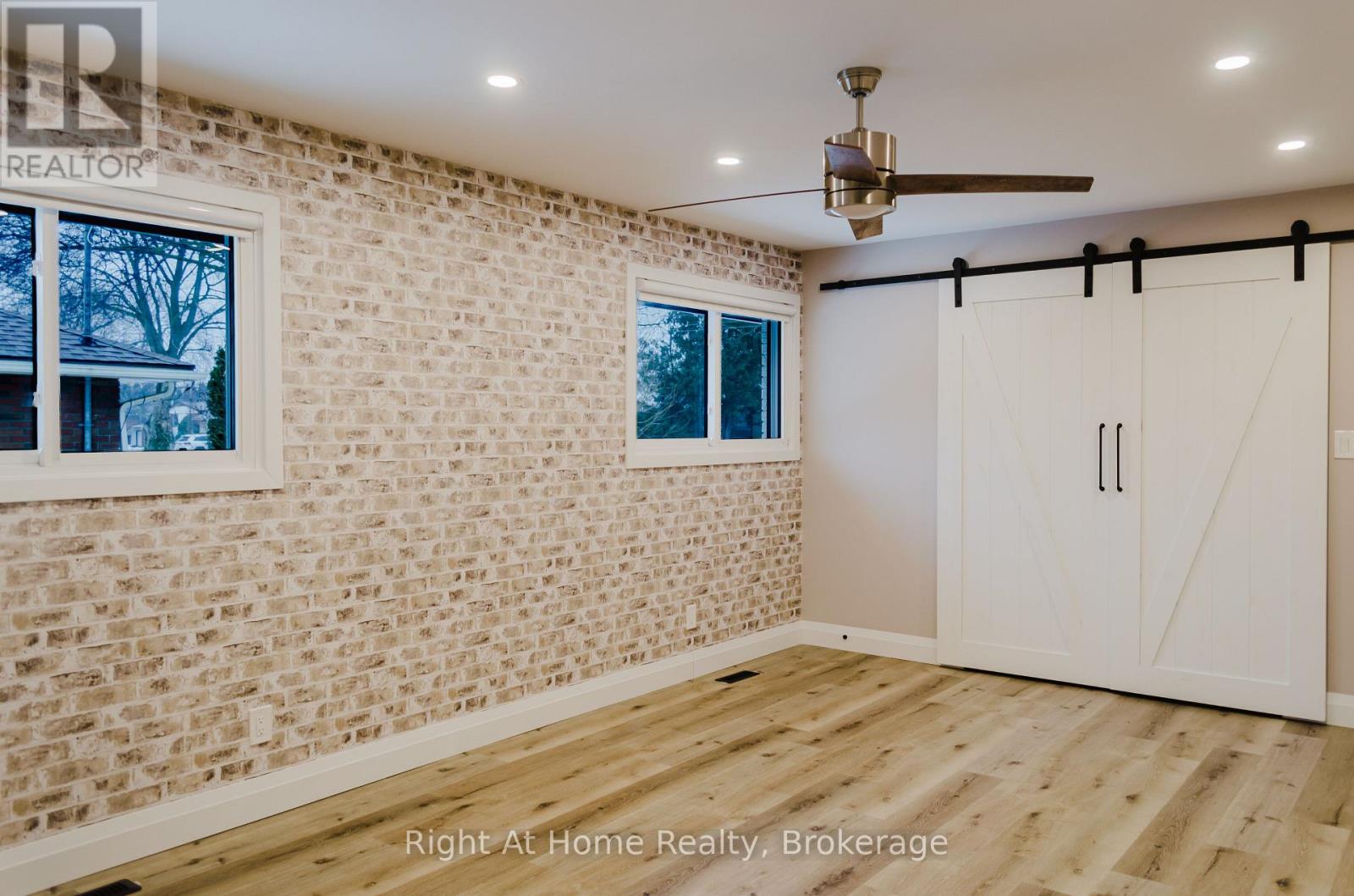 Main - 12 Northwood Drive, St. Catharines, Ontario  L2M 4J7 - Photo 11 - X12554470