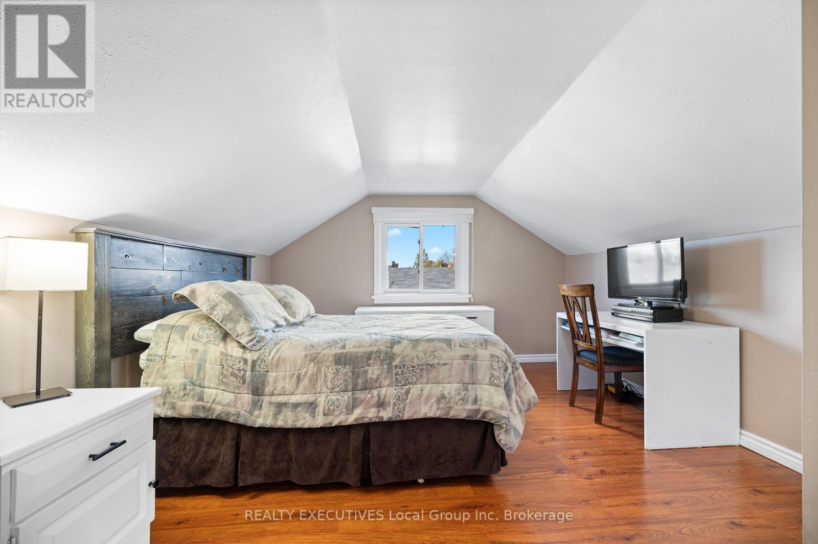 198 Lee Avenue, North Bay, Ontario  P1A 2K3 - Photo 22 - X12554244