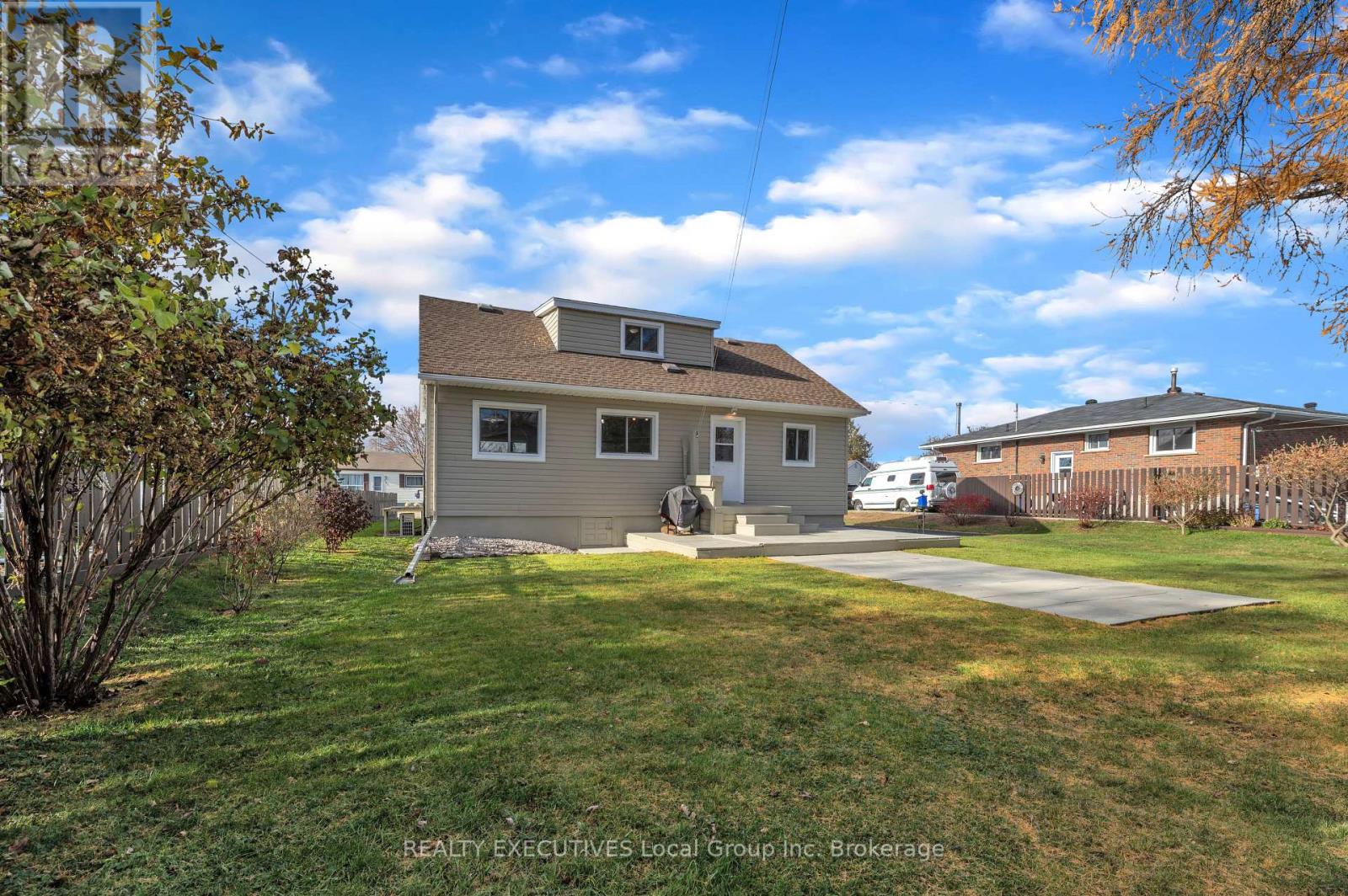 198 Lee Avenue, North Bay, Ontario  P1A 2K3 - Photo 34 - X12554244