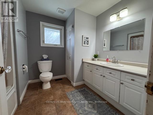 9 Treadlightly Drive, East Ferris, Ontario  P0H 1K0 - Photo 11 - X12554402