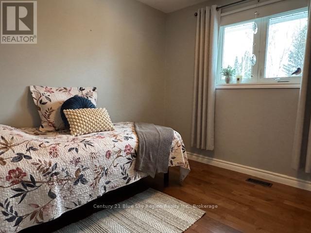 9 Treadlightly Drive, East Ferris, Ontario  P0H 1K0 - Photo 15 - X12554402