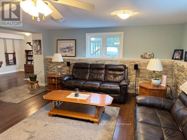 9 Treadlightly Drive, East Ferris, Ontario  P0H 1K0 - Photo 21 - X12554402