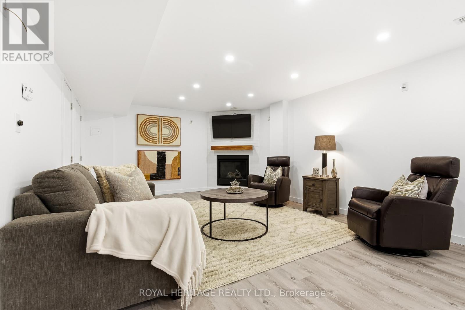 7 Sunderland Meadows Drive, Brock, Ontario  L0C 1H0 - Photo 28 - N12553978