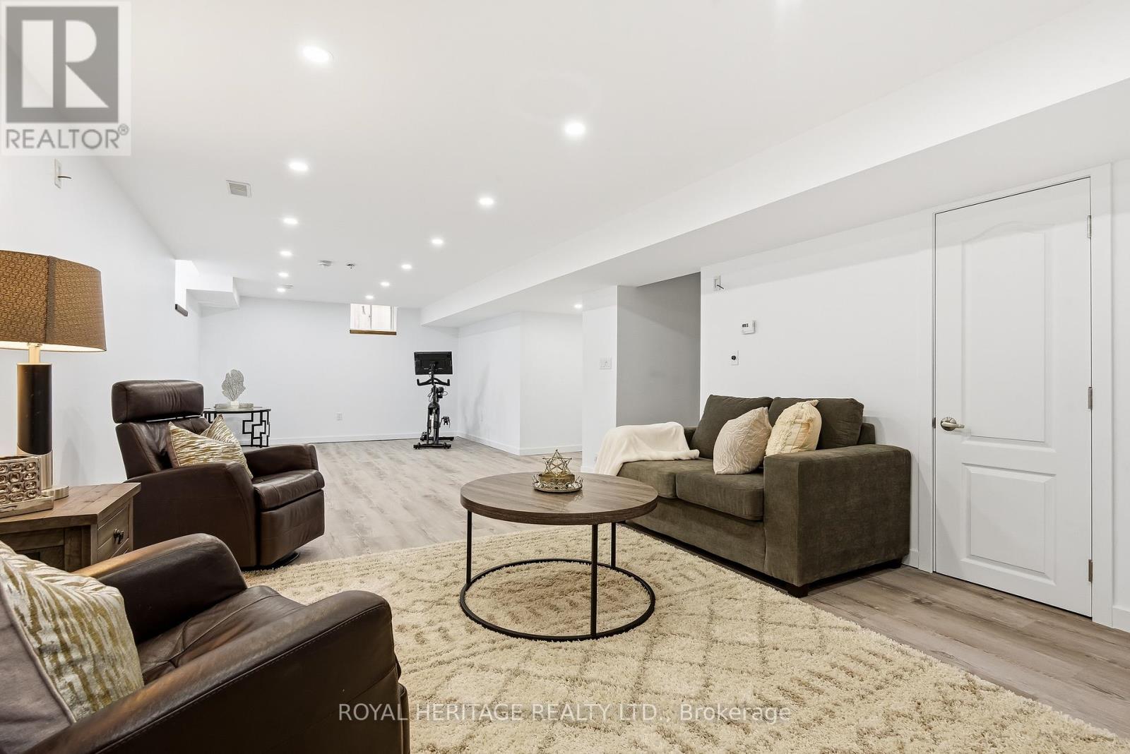 7 Sunderland Meadows Drive, Brock, Ontario  L0C 1H0 - Photo 29 - N12553978