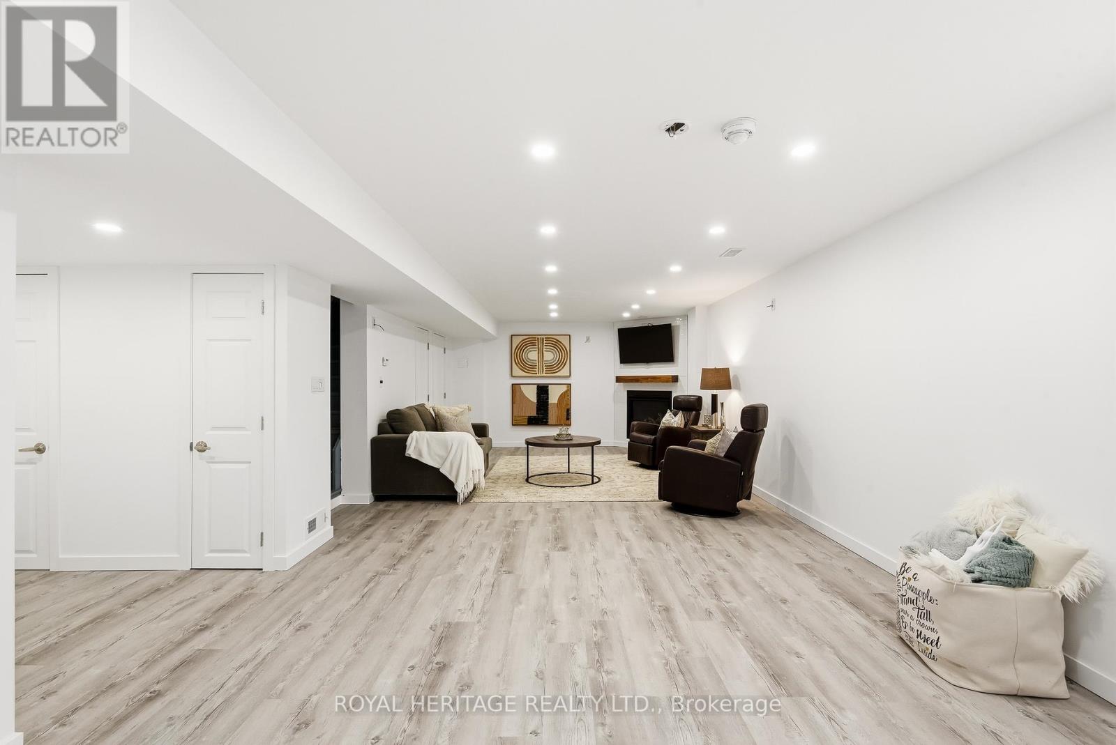 7 Sunderland Meadows Drive, Brock, Ontario  L0C 1H0 - Photo 31 - N12553978