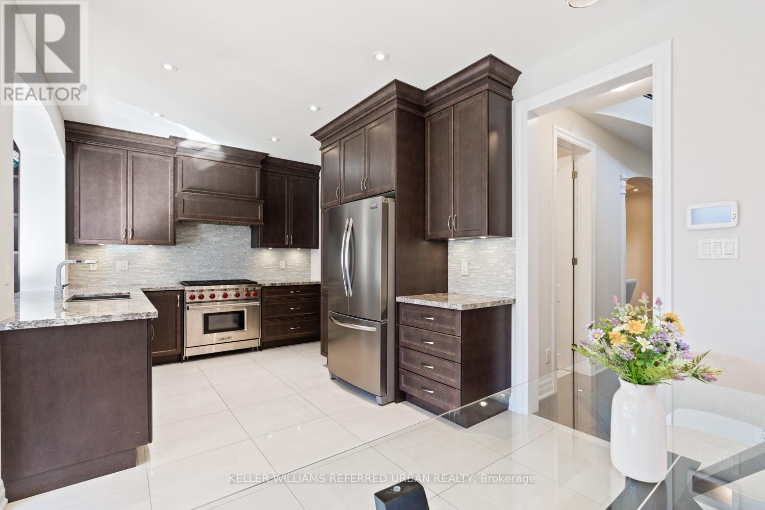 58 Wells Orchard Crescent, King, Ontario  L7B 0C6 - Photo 6 - N12554012