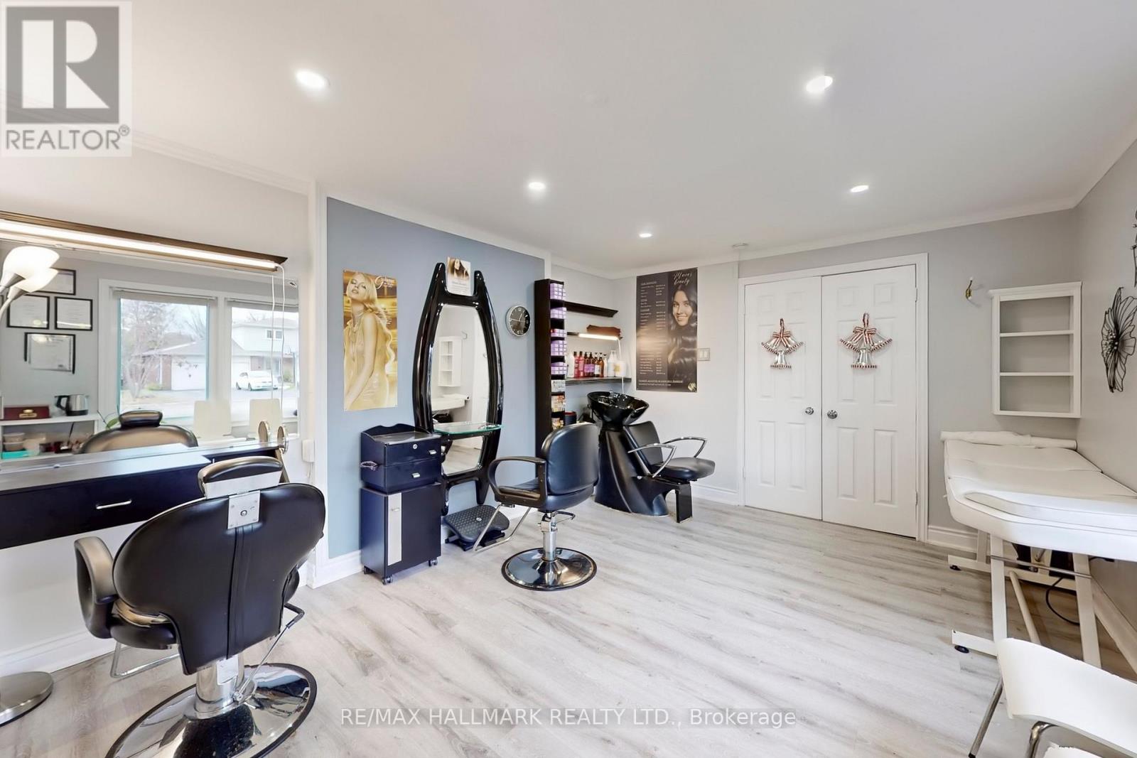 83 Beswick Drive, Newmarket, Ontario  L3Y 1E8 - Photo 36 - N12554014