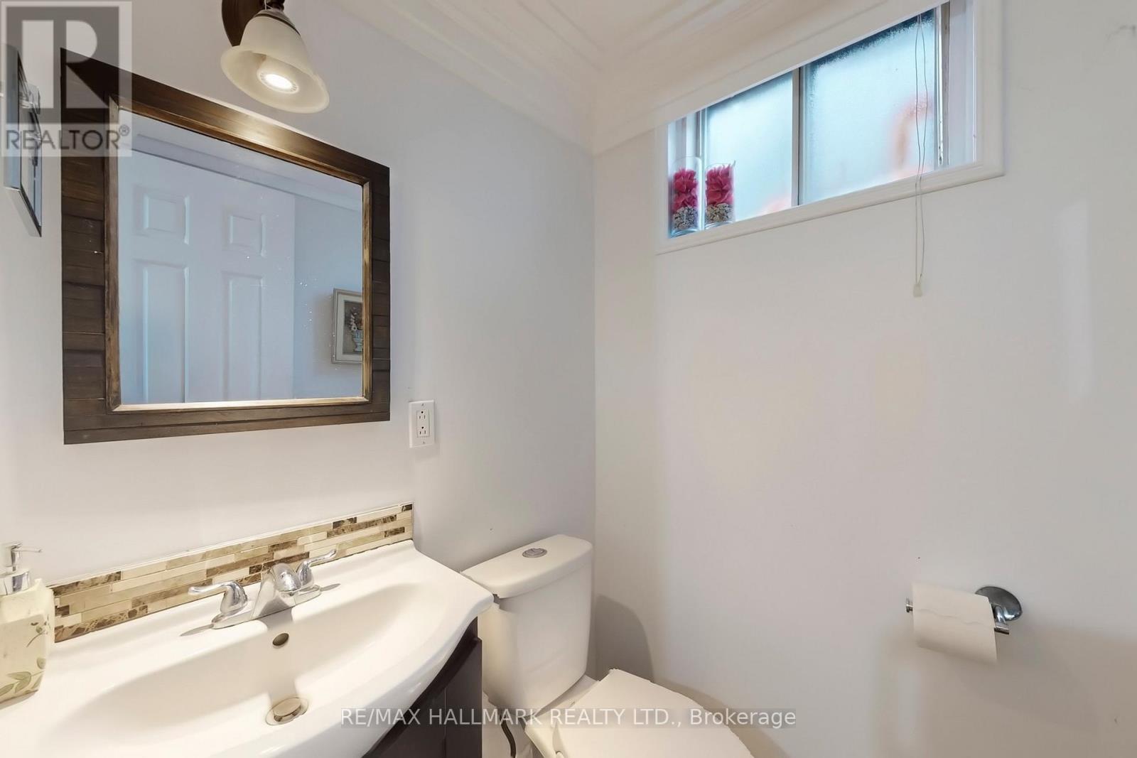 83 Beswick Drive, Newmarket, Ontario  L3Y 1E8 - Photo 39 - N12554014