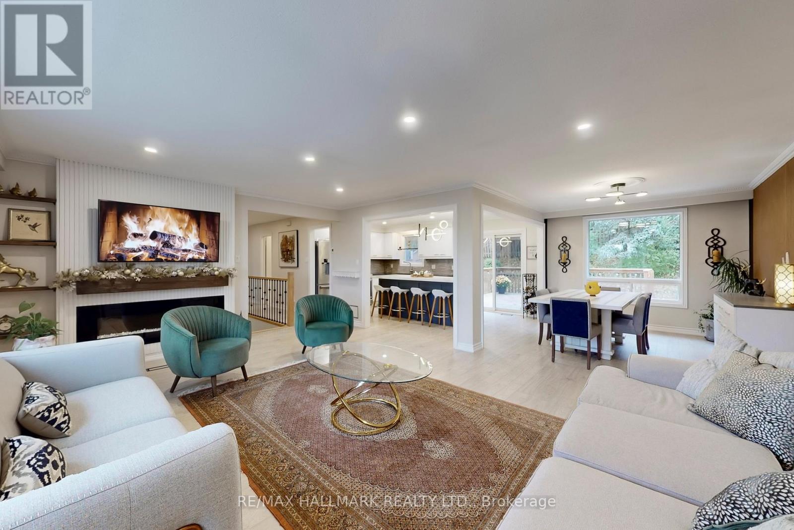 83 Beswick Drive, Newmarket, Ontario  L3Y 1E8 - Photo 9 - N12554014