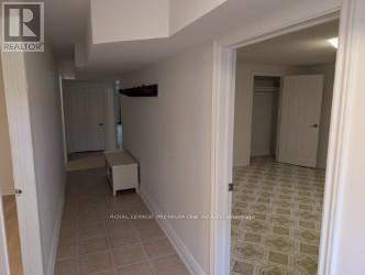 Lower - 14 Valleycrest Drive, King, Ontario  L7B 1G1 - Photo 11 - N12554026