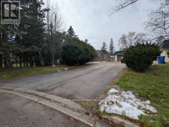 Lower - 14 Valleycrest Drive, King, Ontario  L7B 1G1 - Photo 15 - N12554026