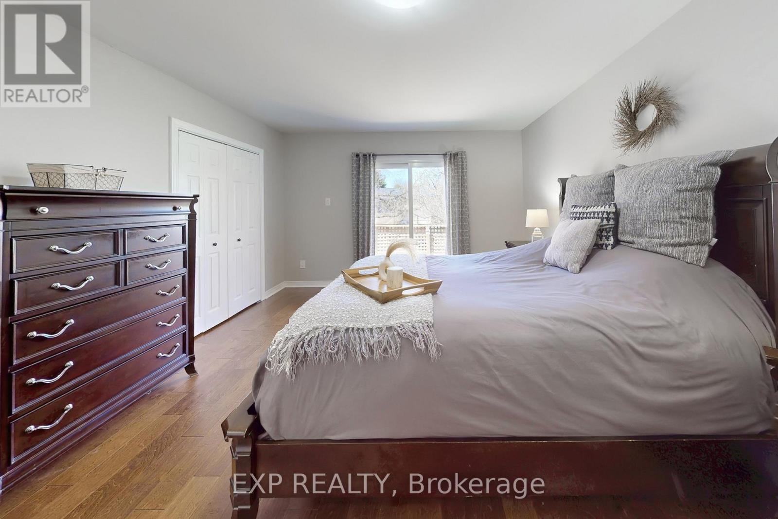 1086 Balsam Road, Innisfil, Ontario  L0L 1W0 - Photo 17 - N12554044