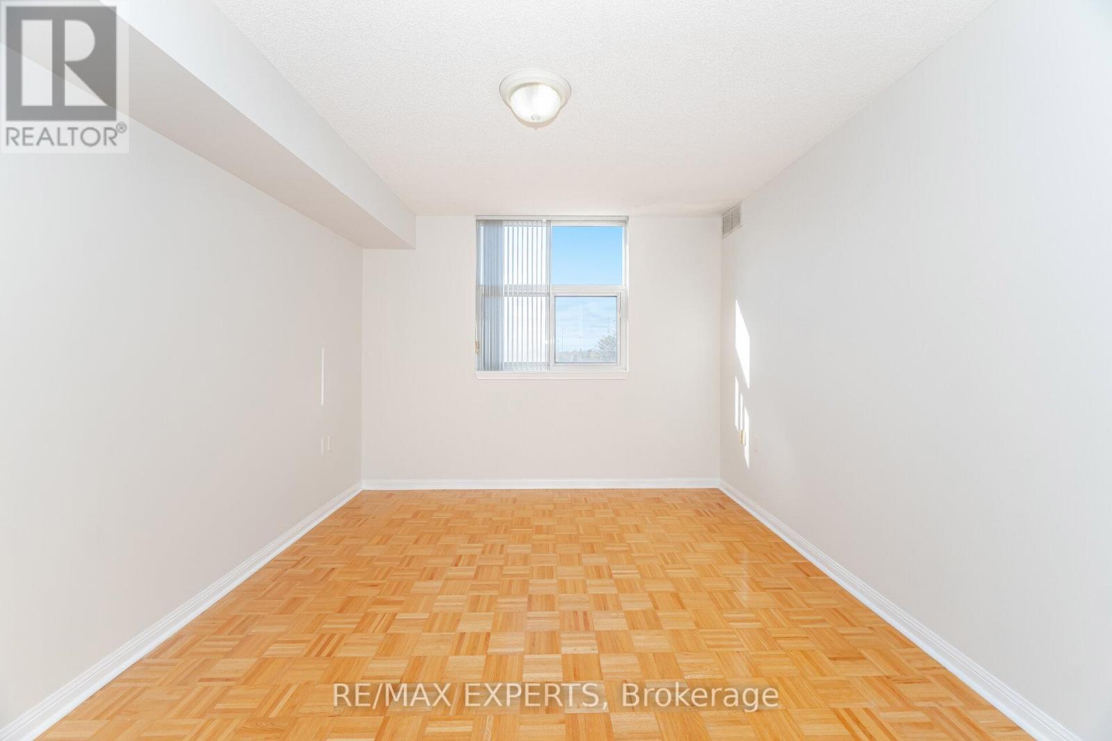 414 - 2506 Rutherford Road, Vaughan, Ontario  L4K 5N4 - Photo 21 - N12554066