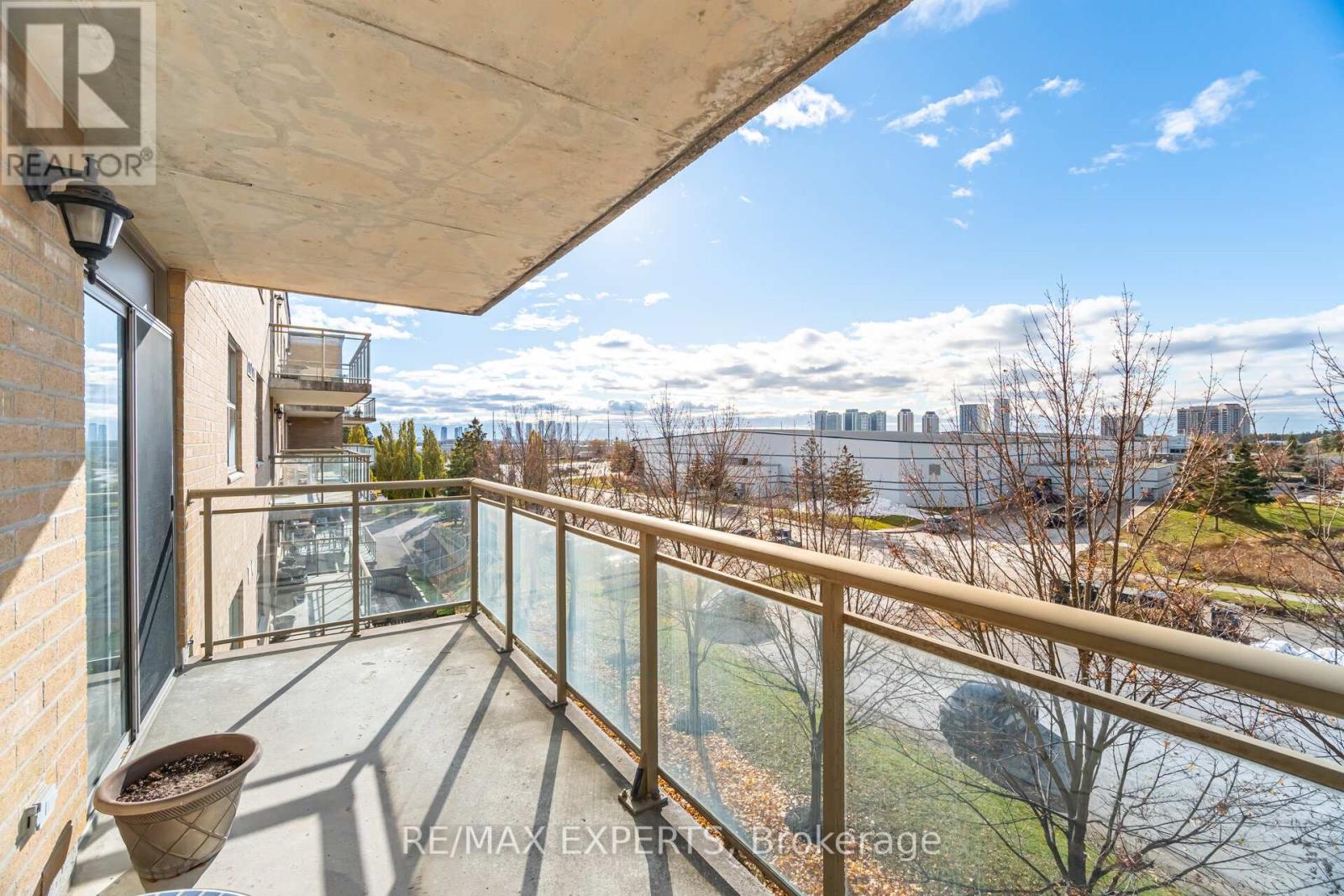 414 - 2506 Rutherford Road, Vaughan, Ontario  L4K 5N4 - Photo 33 - N12554066