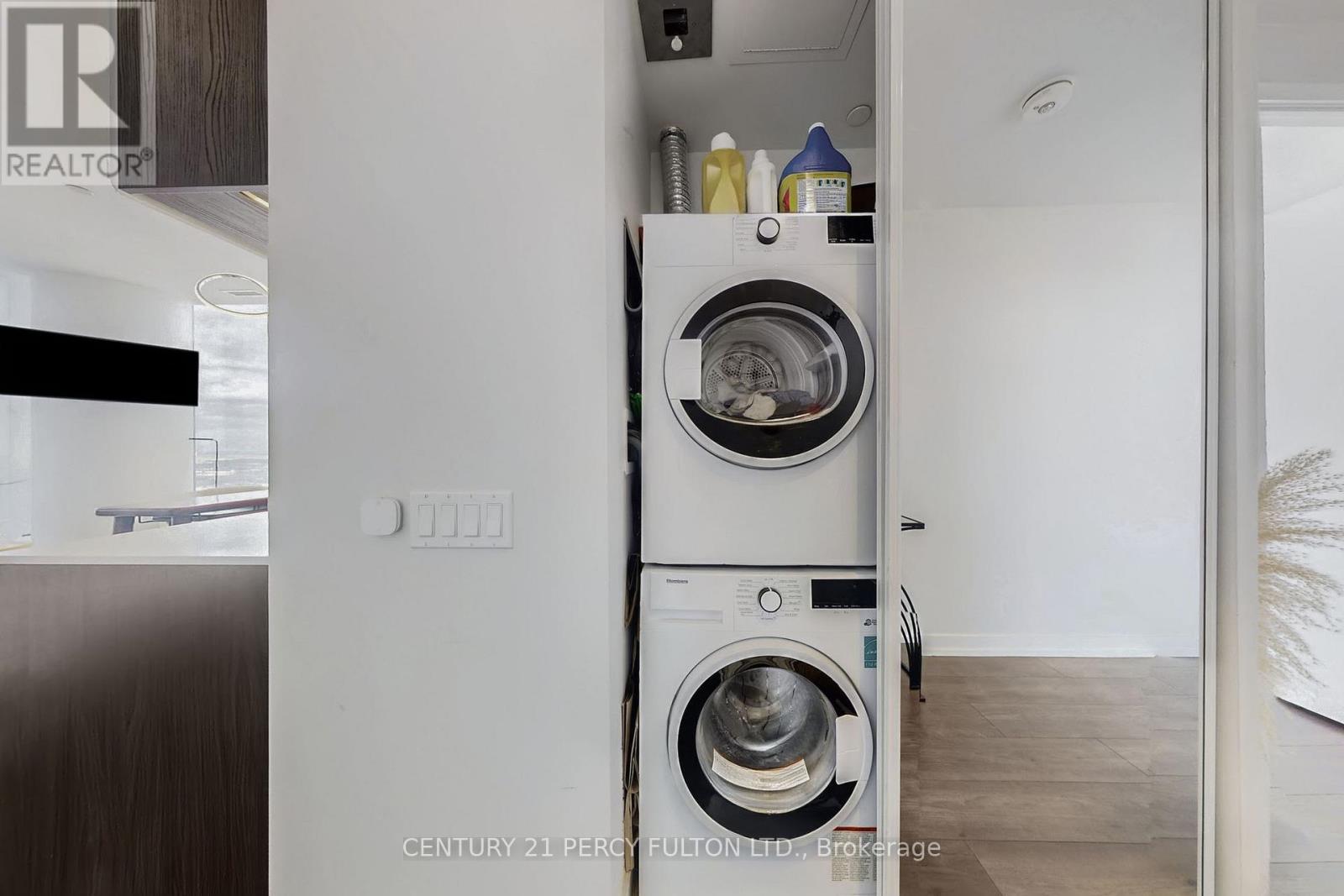 Ph02 - 5 Buttermill Avenue, Vaughan, Ontario  L4K 0H9 - Photo 31 - N12554078