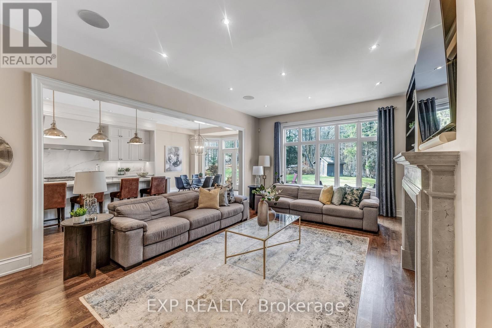 19 Glenhill Trail, Whitchurch-Stouffville, Ontario  L4A 1L9 - Photo 5 - N12554088