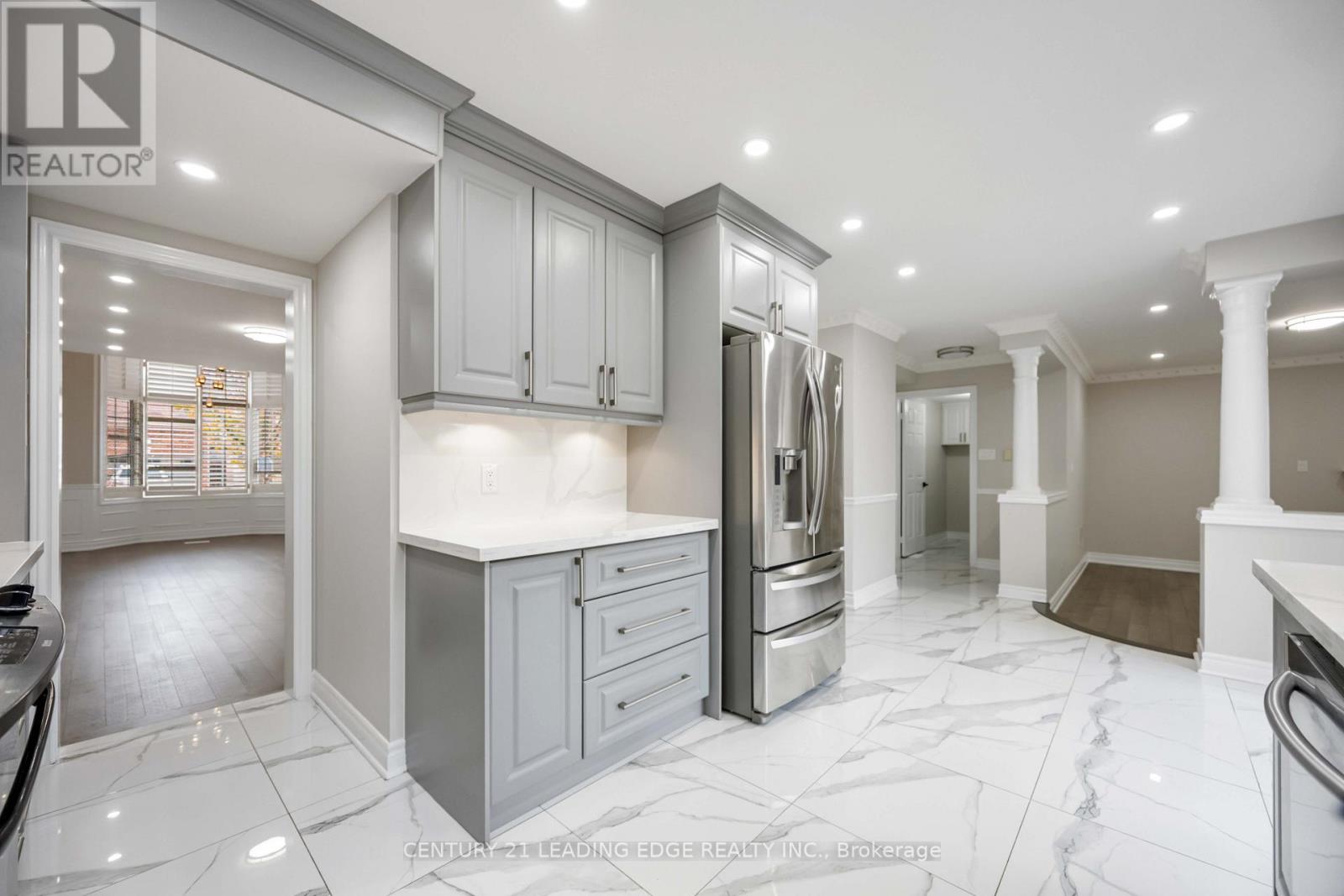 4 Primrose Path Crescent, Markham, Ontario  L3S 4B1 - Photo 11 - N12554134