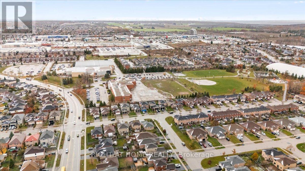 7 Michael Crescent, Barrie, Ontario  L4M 6Y9 - Photo 20 - S12554076