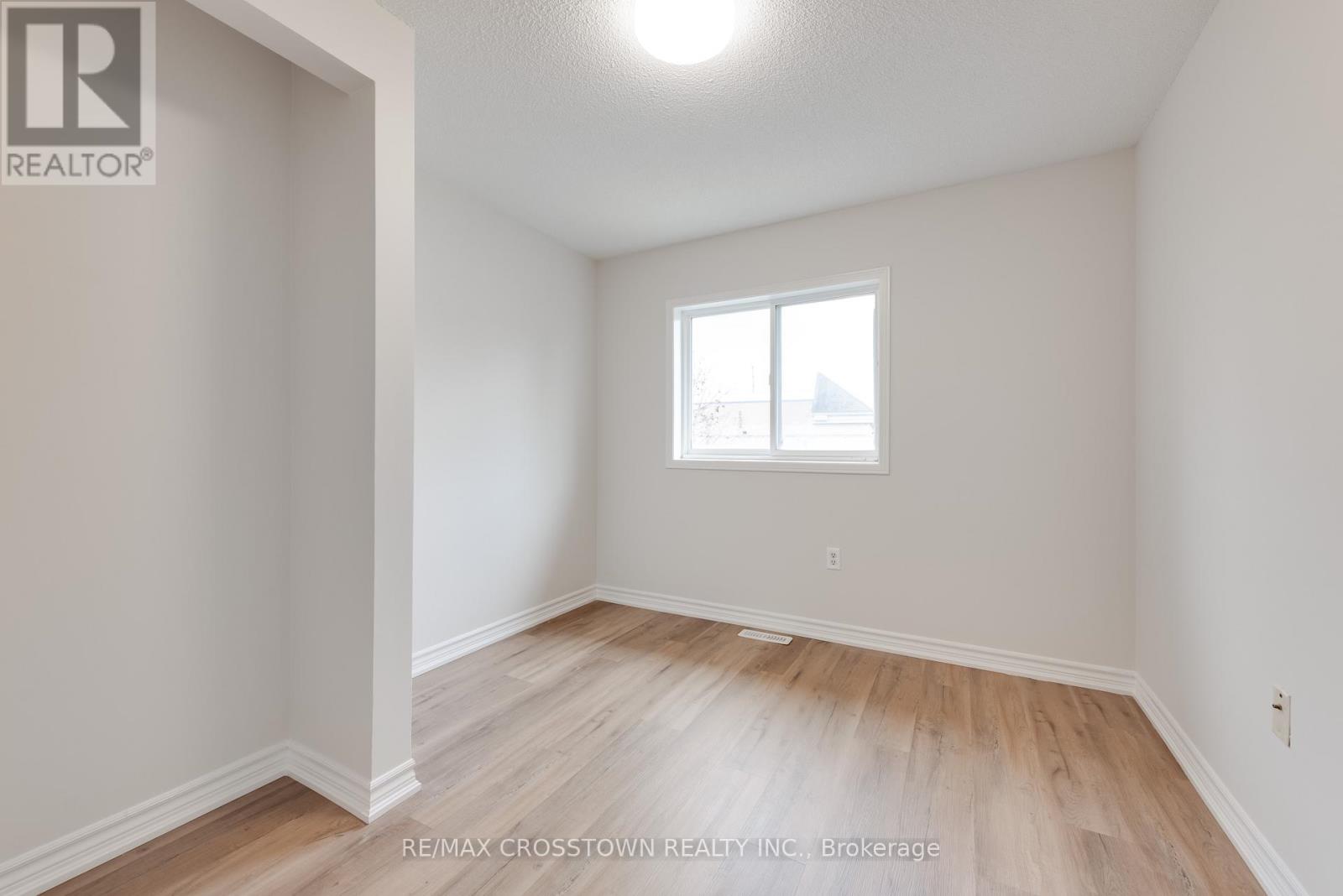 57 Lee Crescent, Barrie, Ontario  L4N 9Z1 - Photo 24 - S12554100