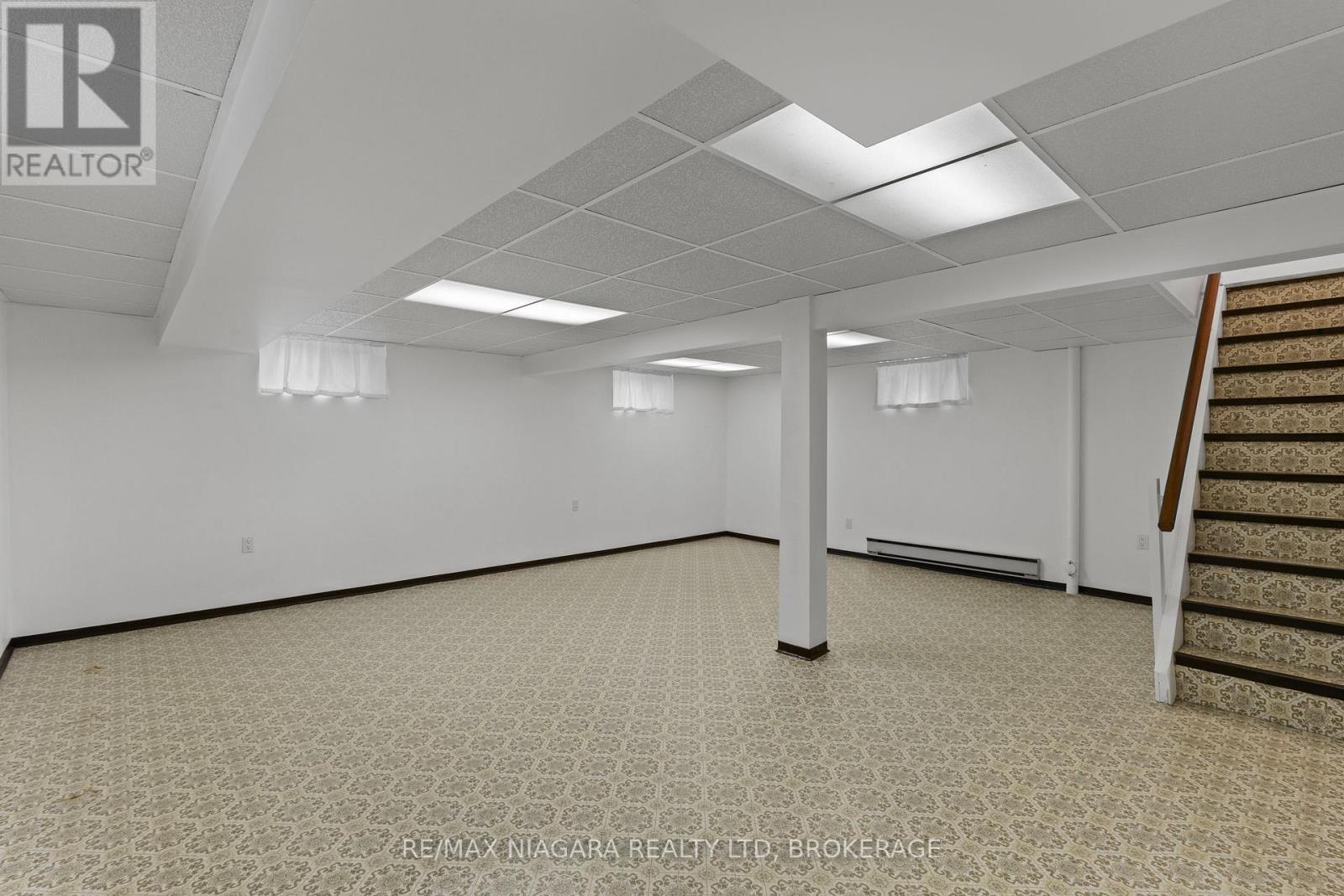 50 Royal Manor Drive, St. Catharines, Ontario  L2M 4L6 - Photo 20 - X12554252