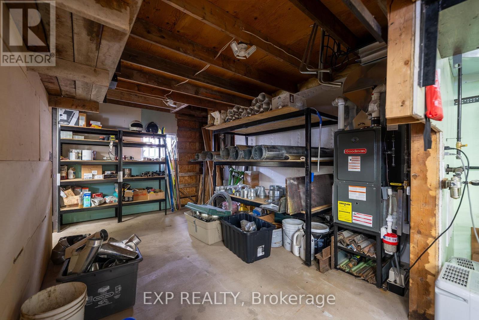 742 Broadway Street, Welland, Ontario L3C 5M8 - Photo 41 - X12554256