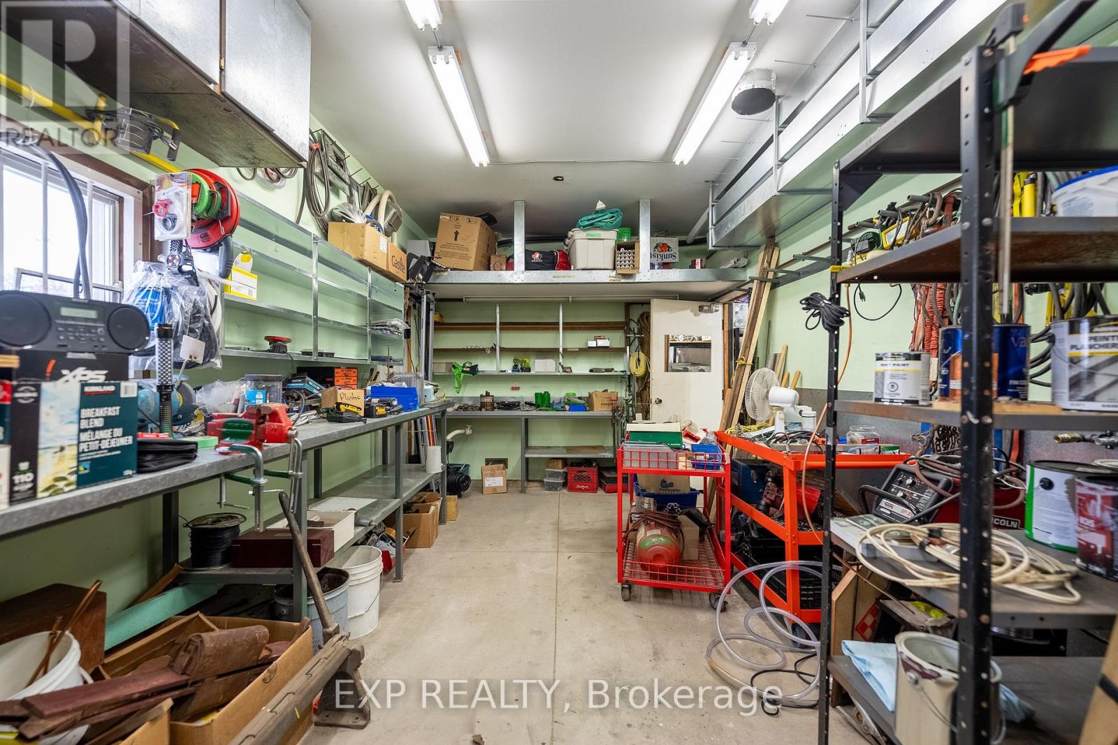 742 Broadway Street, Welland, Ontario L3C 5M8 - Photo 43 - X12554256