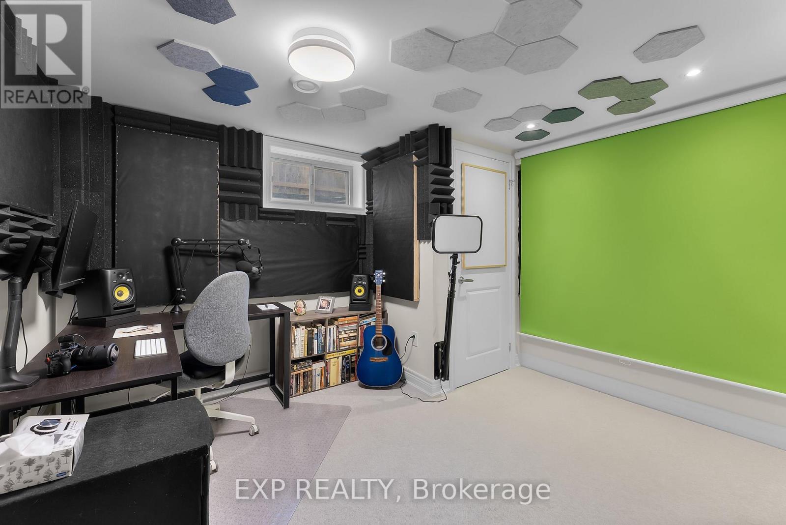 7 Harcove Street, St. Catharines, Ontario  L2N 1W7 - Photo 33 - X12554270