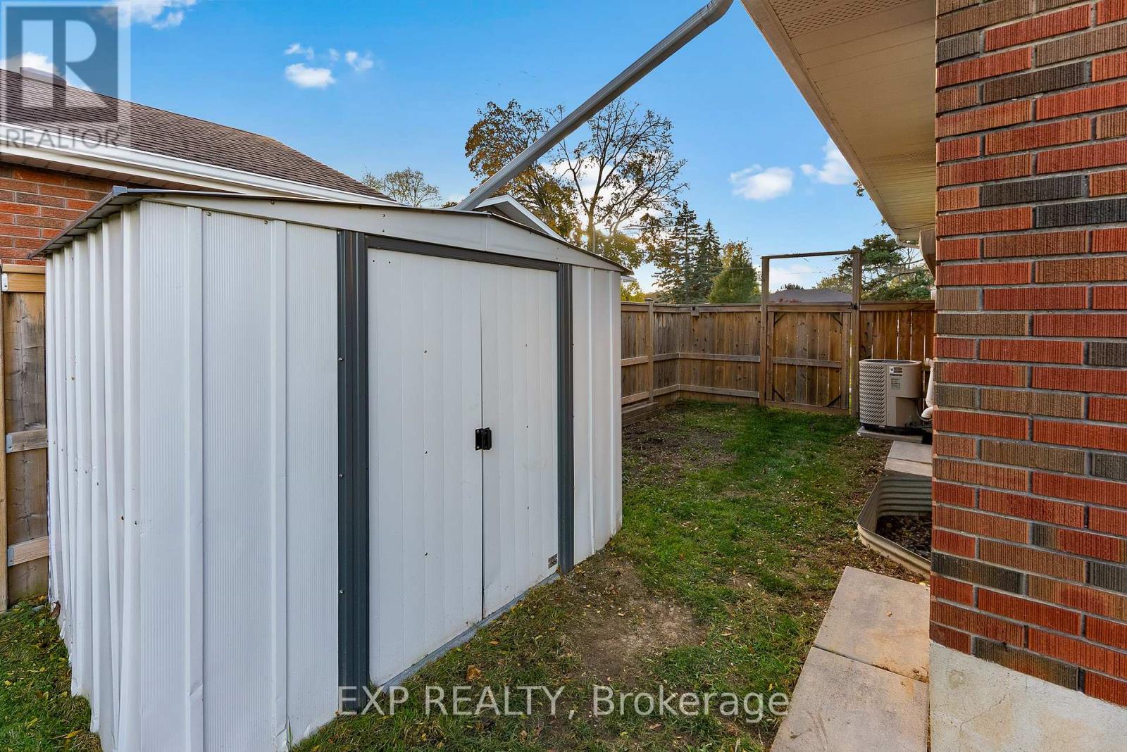 7 Harcove Street, St. Catharines, Ontario  L2N 1W7 - Photo 41 - X12554270