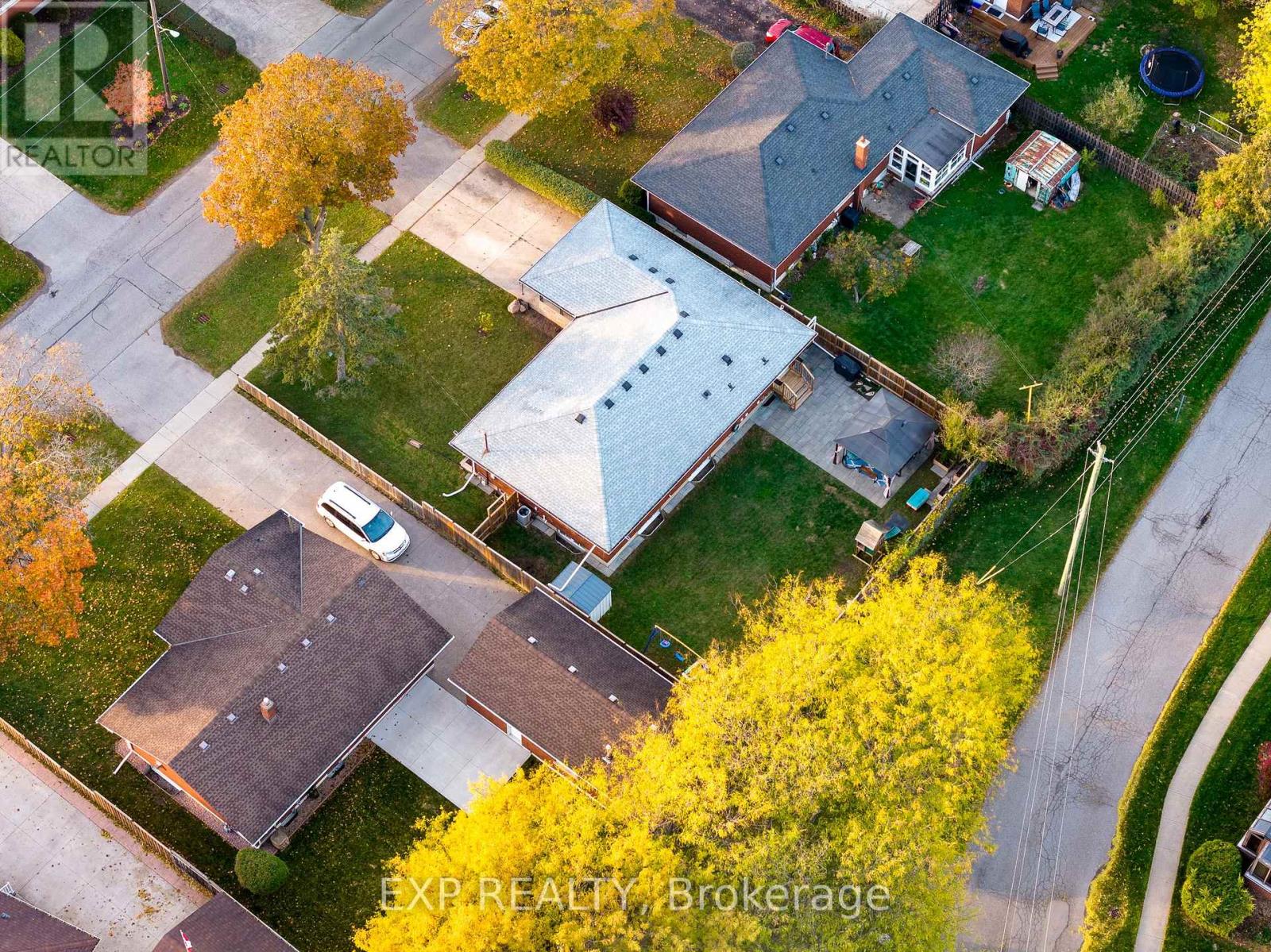 7 Harcove Street, St. Catharines, Ontario  L2N 1W7 - Photo 44 - X12554270