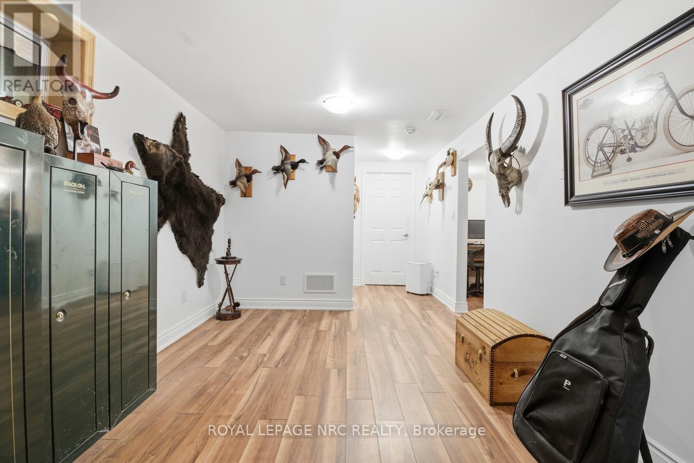 12434 Concession 1 Road, Wainfleet, Ontario L0S 1V0 - Photo 34 - X12554324