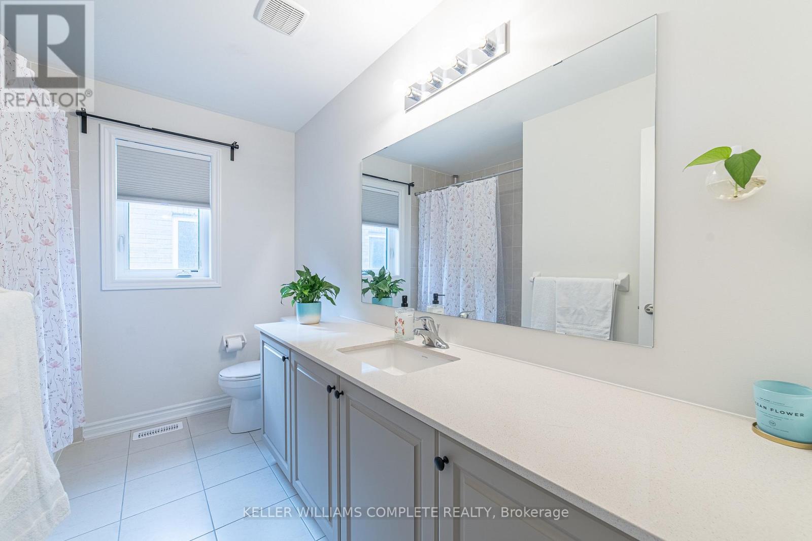 225 Palace Street, Thorold, Ontario L2V 5G7 - Photo 23 - X12554330