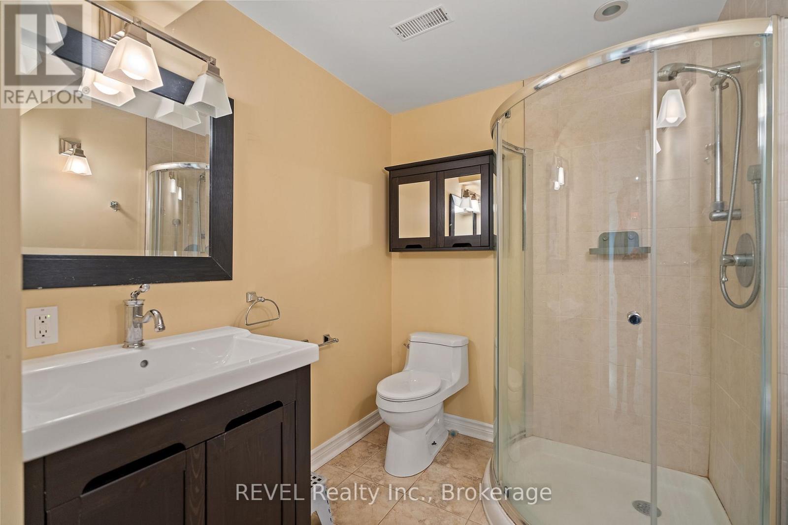 46 Pinot Trail, Niagara-On-The-Lake, Ontario  L0S 1J0 - Photo 28 - X12554416