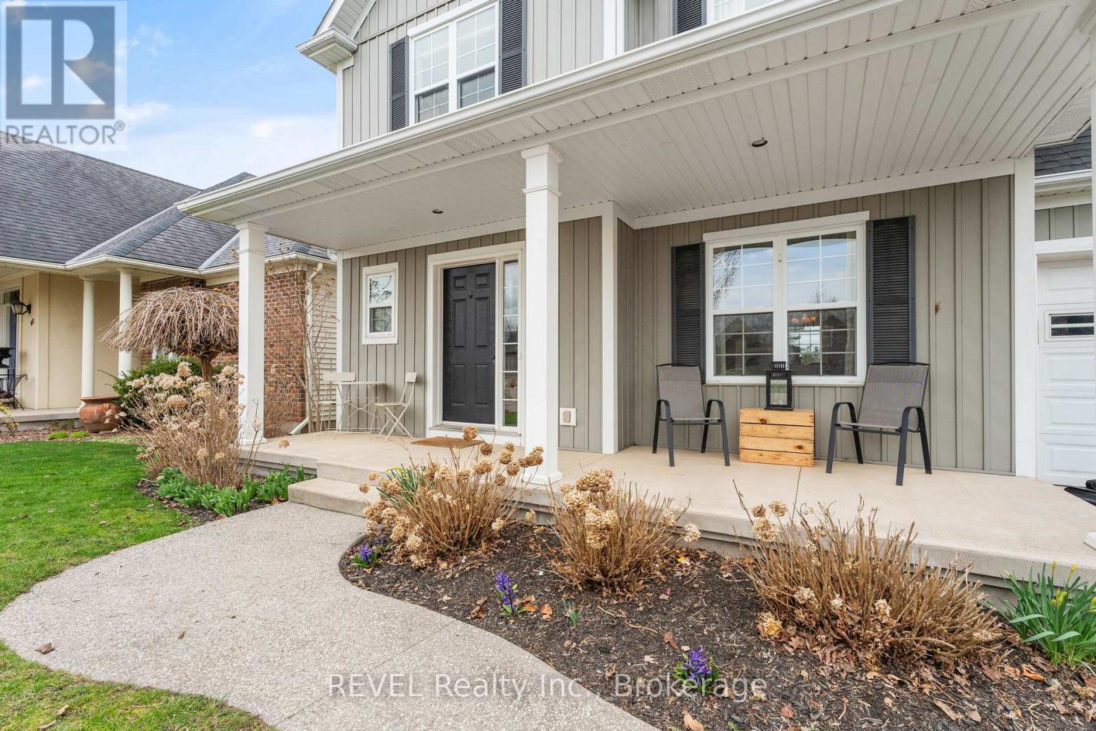 46 Pinot Trail, Niagara-On-The-Lake, Ontario  L0S 1J0 - Photo 3 - X12554416