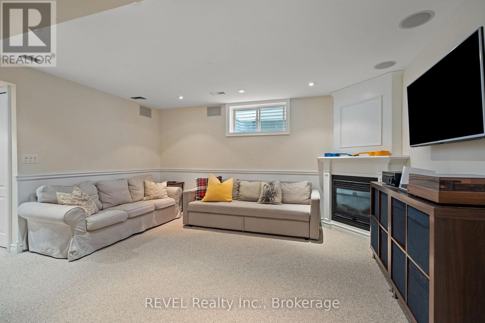 46 Pinot Trail, Niagara-On-The-Lake, Ontario  L0S 1J0 - Photo 33 - X12554416