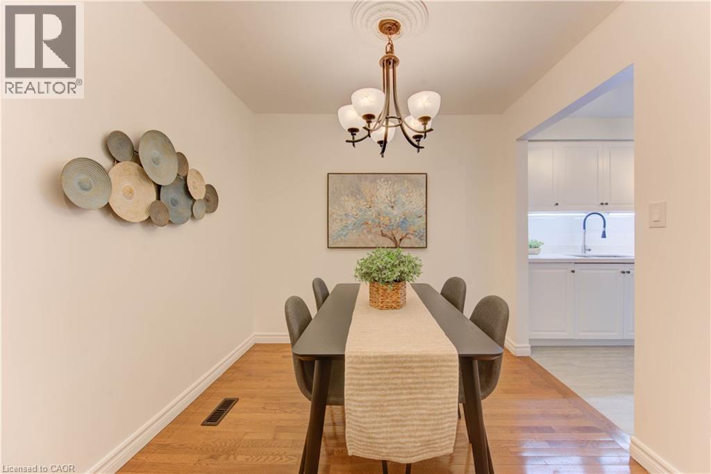 10 Holborn Court Unit# 28, Kitchener, Ontario  N2A 3Y9 - Photo 4 - 40785602