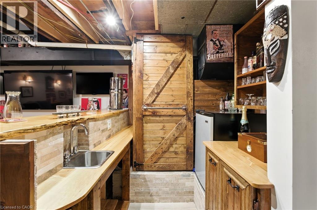 284 Cumberland Avenue, Hamilton, Ontario  L8M 2A1 - Photo 35 - 40786162