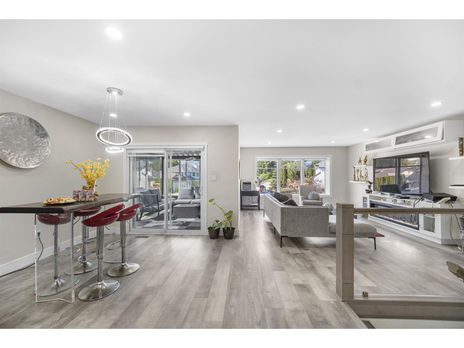 5258 197 Street, Langley, British Columbia  V3A 7X8 - Photo 3 - R3068233