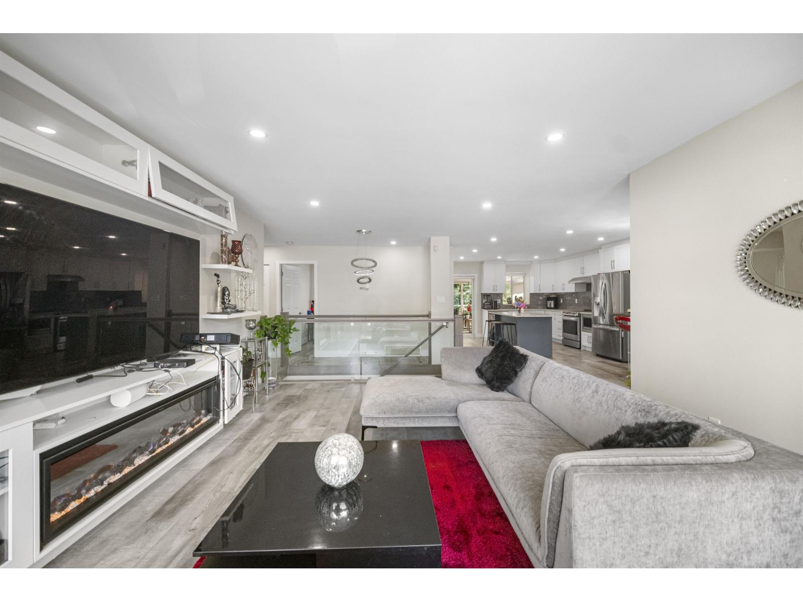 5258 197 Street, Langley, British Columbia  V3A 7X8 - Photo 4 - R3068233