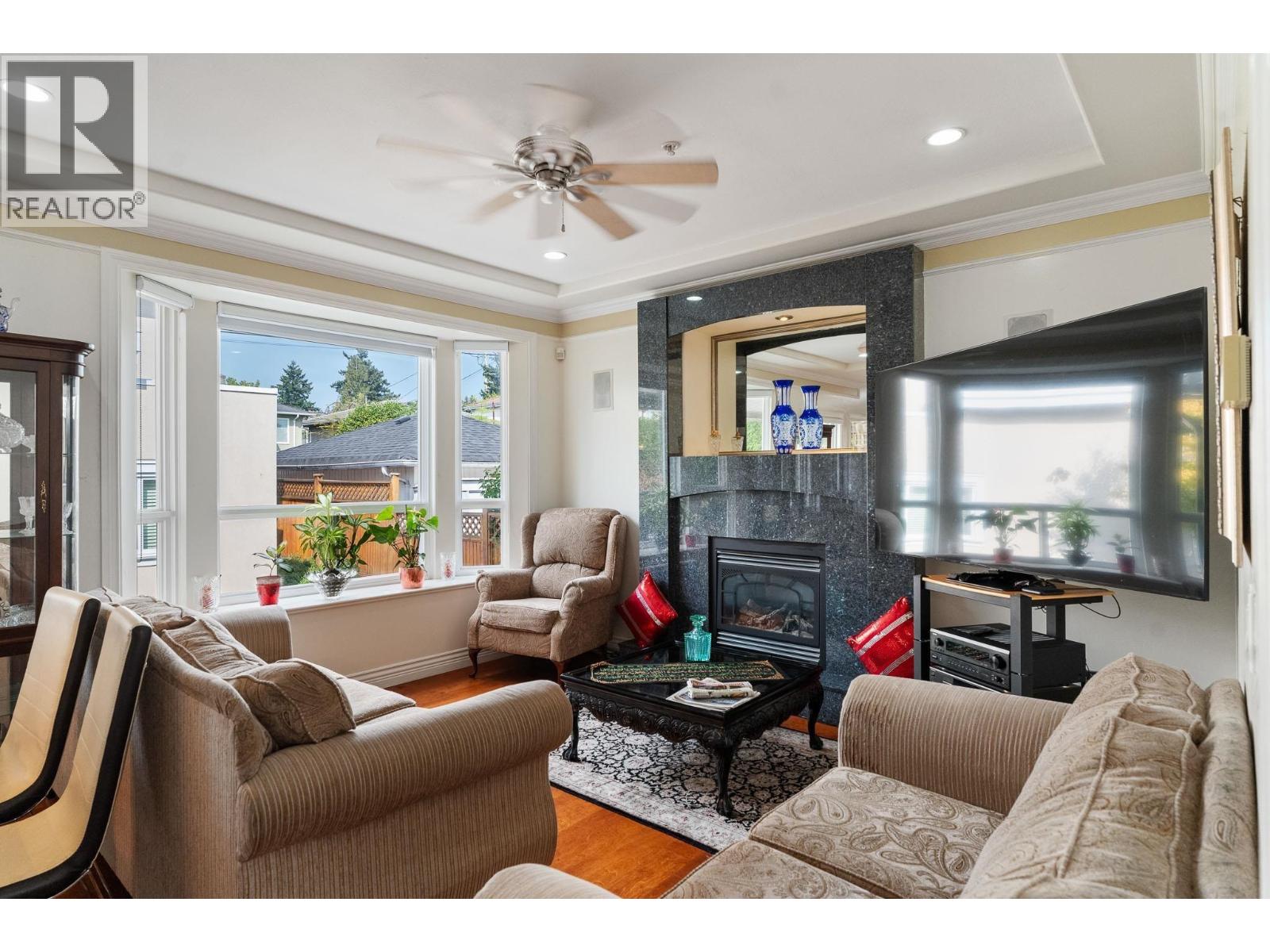 339 E 63rd Avenue, Vancouver, British Columbia V5X 2J8 - Photo 8 - R3068031