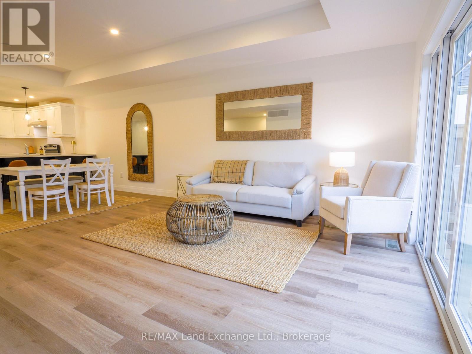 18 - 86 Eagle Court, Saugeen Shores, Ontario  N0H 2C3 - Photo 19 - X12554168