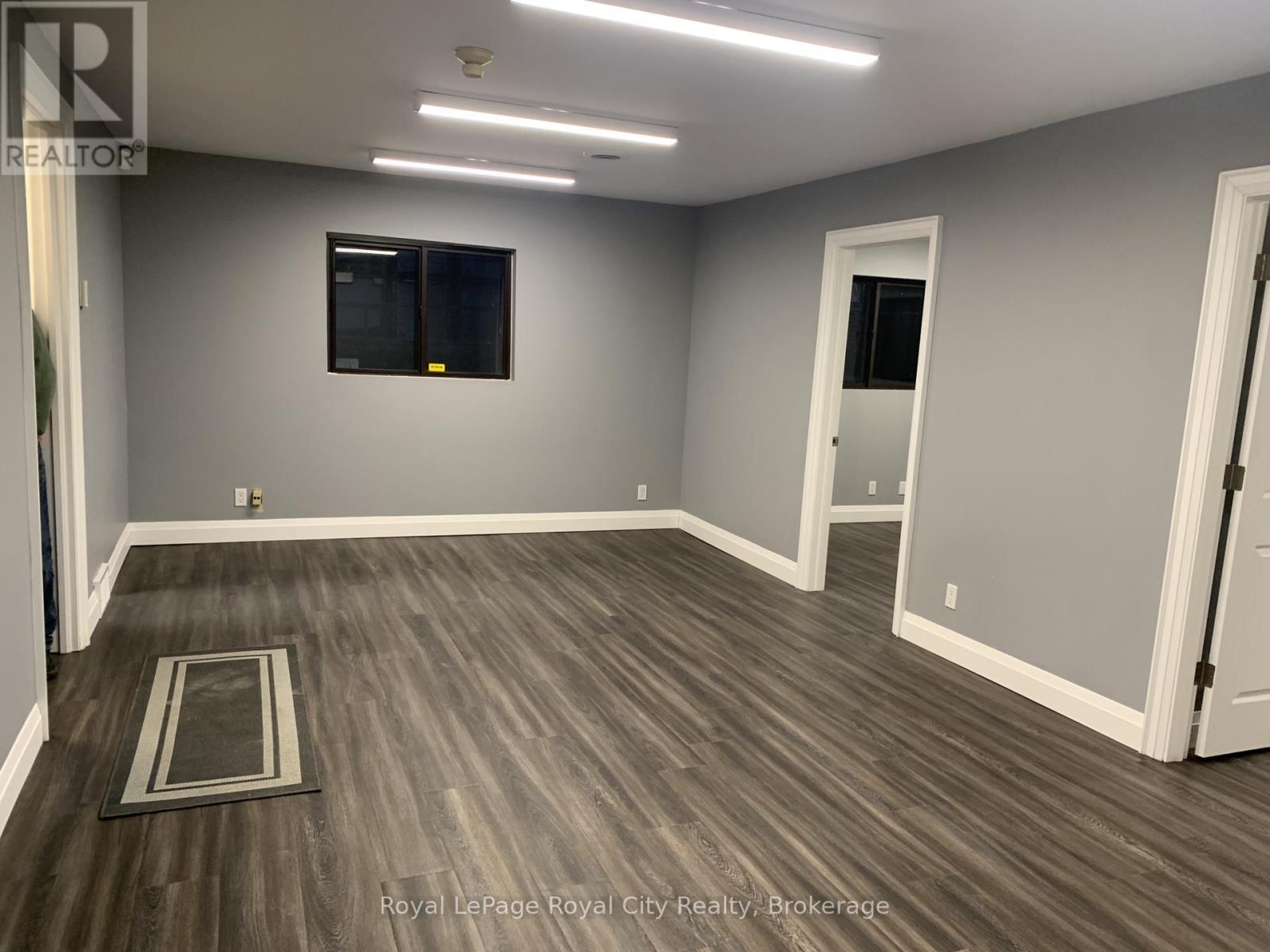 494 Massey Road, Guelph, Ontario N1K 1B4 - Photo 3 - X12554250