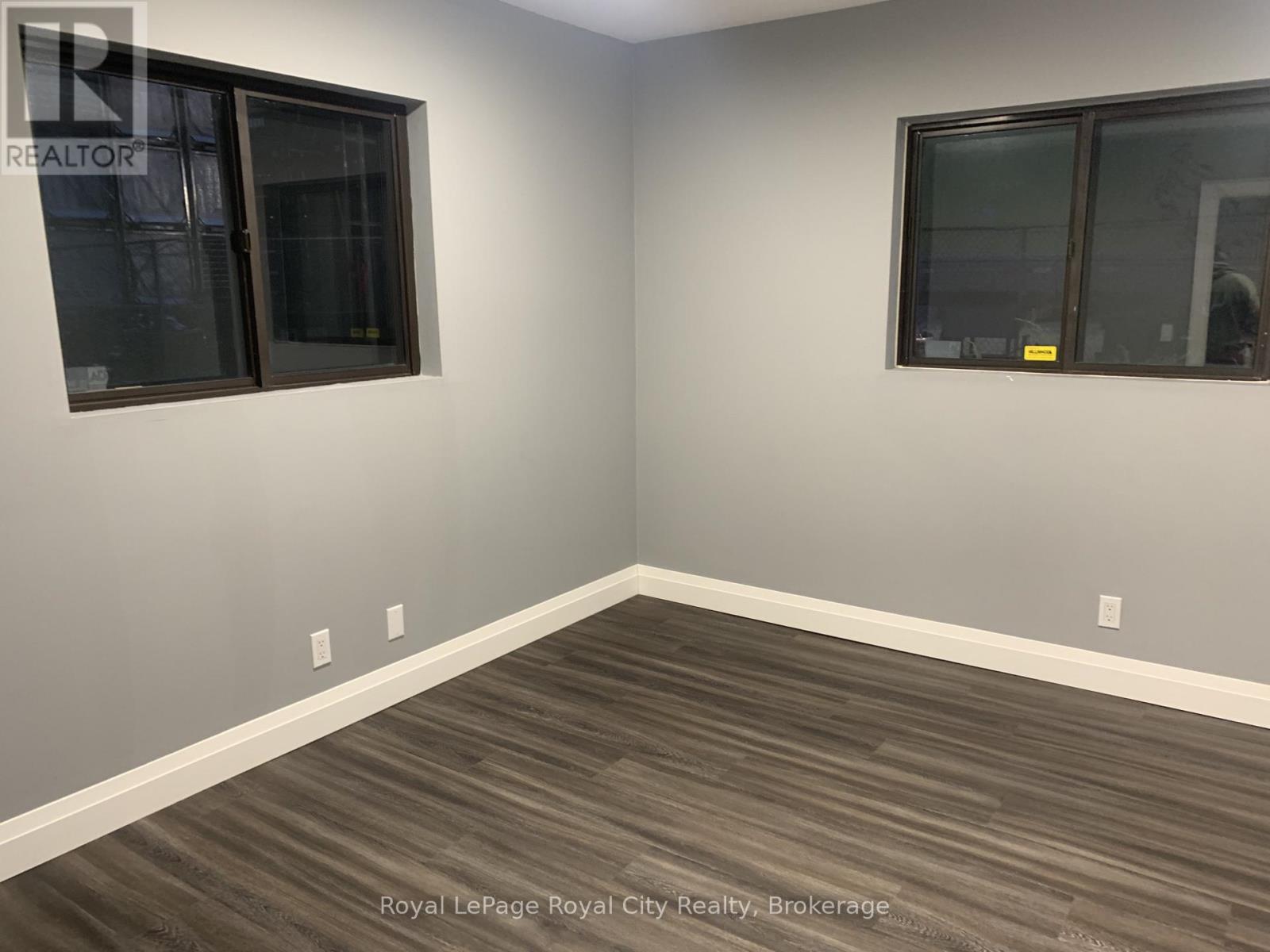 494 Massey Road, Guelph, Ontario N1K 1B4 - Photo 5 - X12554250