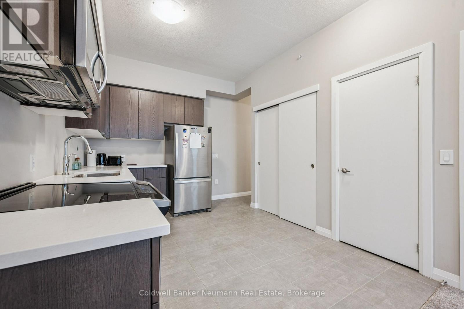 410 - 73 Arthur Street S, Guelph, Ontario N1E 0S6 - Photo 12 - X12554486