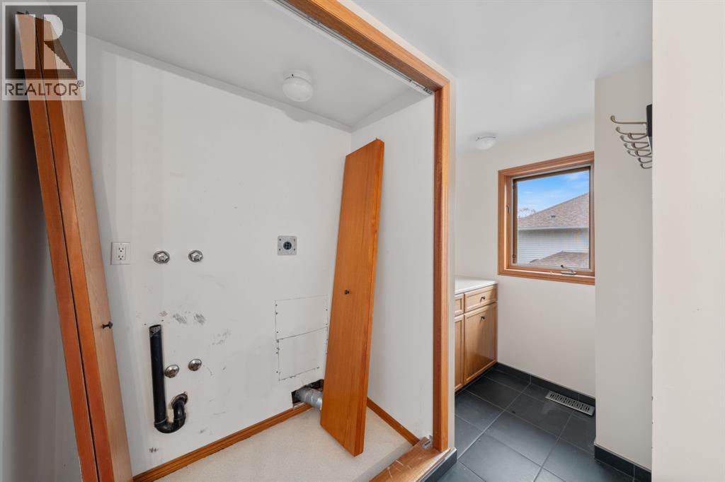 670 Lakeshore Road, Sarnia, Ontario  N7V 2V2 - Photo 17 - 25028101