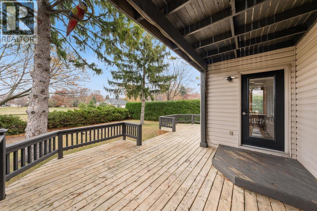 670 Lakeshore Road, Sarnia, Ontario  N7V 2V2 - Photo 28 - 25028101